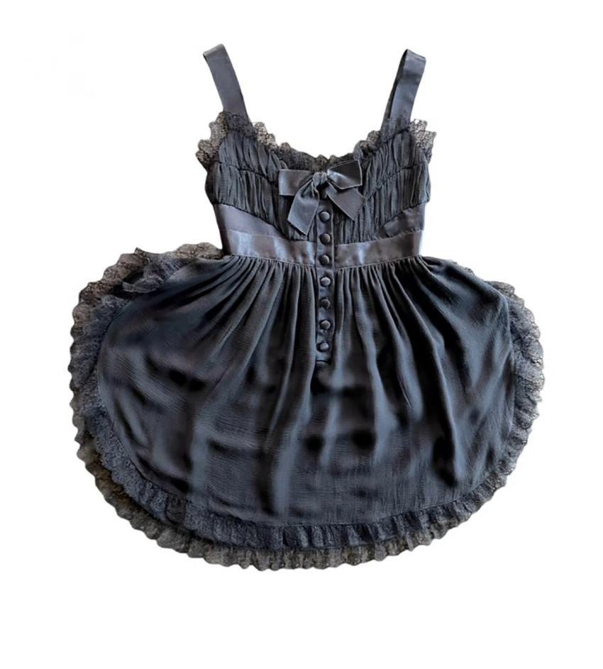 Chanel By Karl Lagerfeld
Black Lace Little Black Dress
Spring 1991


The style is recently remade for the Haute Couture Fall 2021 Collection 
Content: 100% silk

Size FR40 (fits modern 36 or 38)

Pre-owned, excellent condition. 
 100% authentic