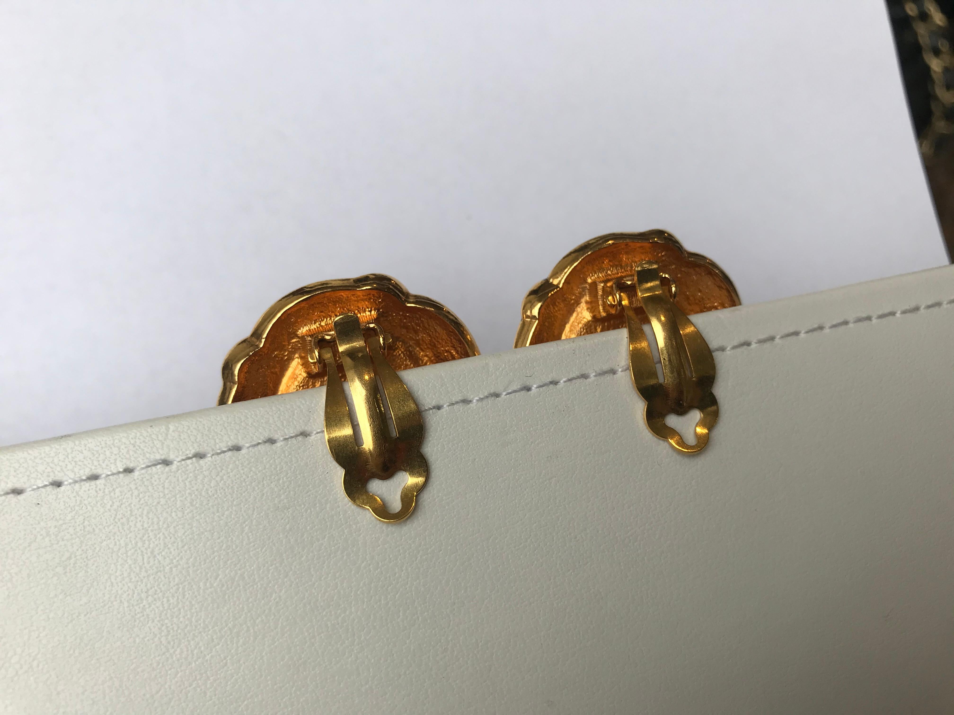 Chanel Vintage Faux Pearl Clip-On Earrings For Sale 2
