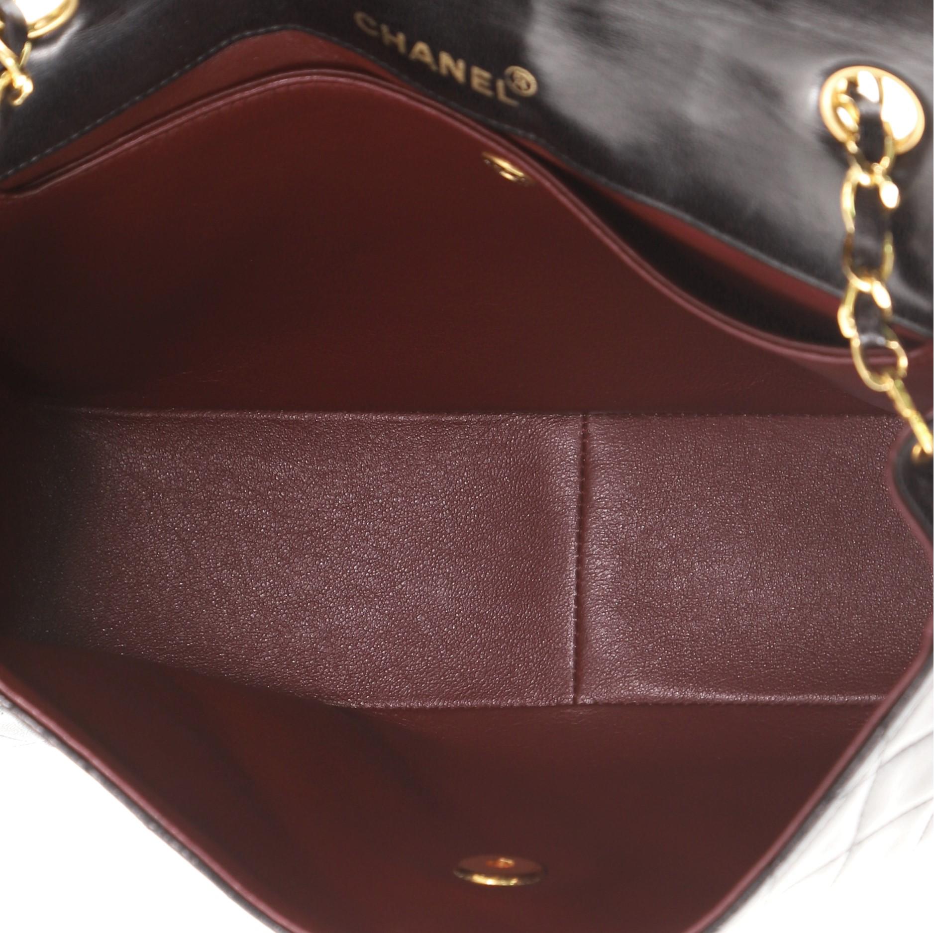 Women's or Men's Chanel Vintage Flap Bag Quilted Lambskin Medium