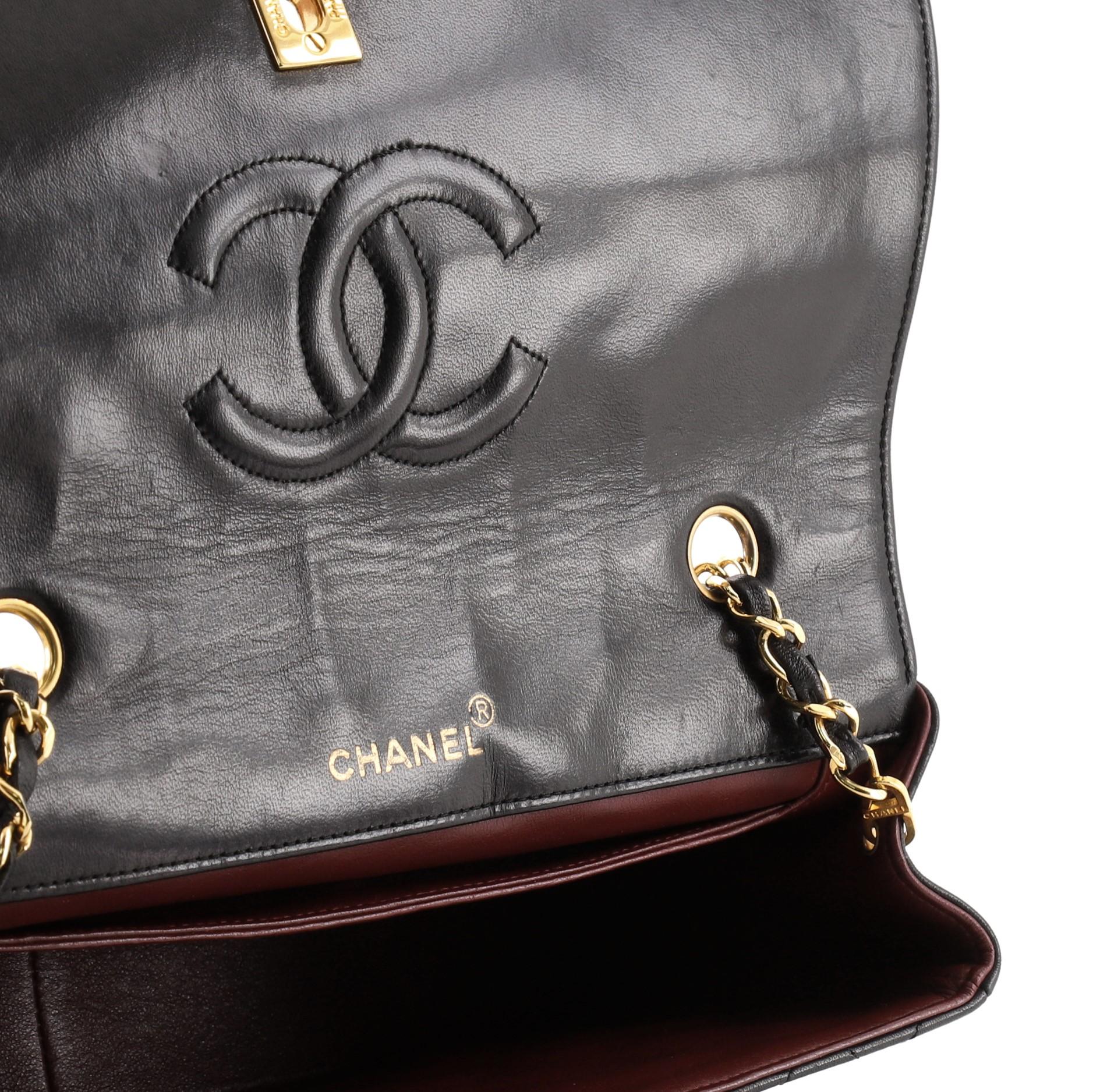 Chanel Vintage Flap Bag Quilted Lambskin Medium 2