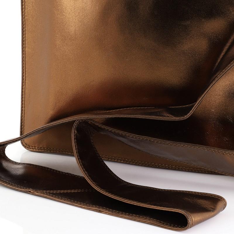Chanel Vintage Flat Crossbody Bag Leather Medium 1