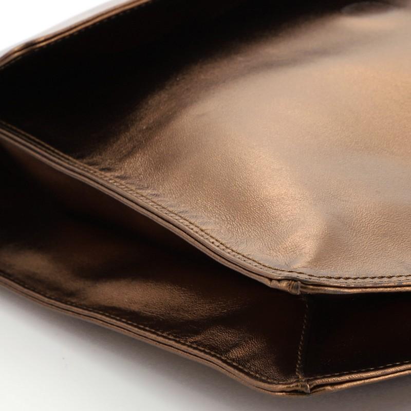 Chanel Vintage Flat Crossbody Bag Leather Medium 3