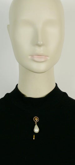 Chanel Vintage Four Leaf Clover and Pearl Lapel Pin