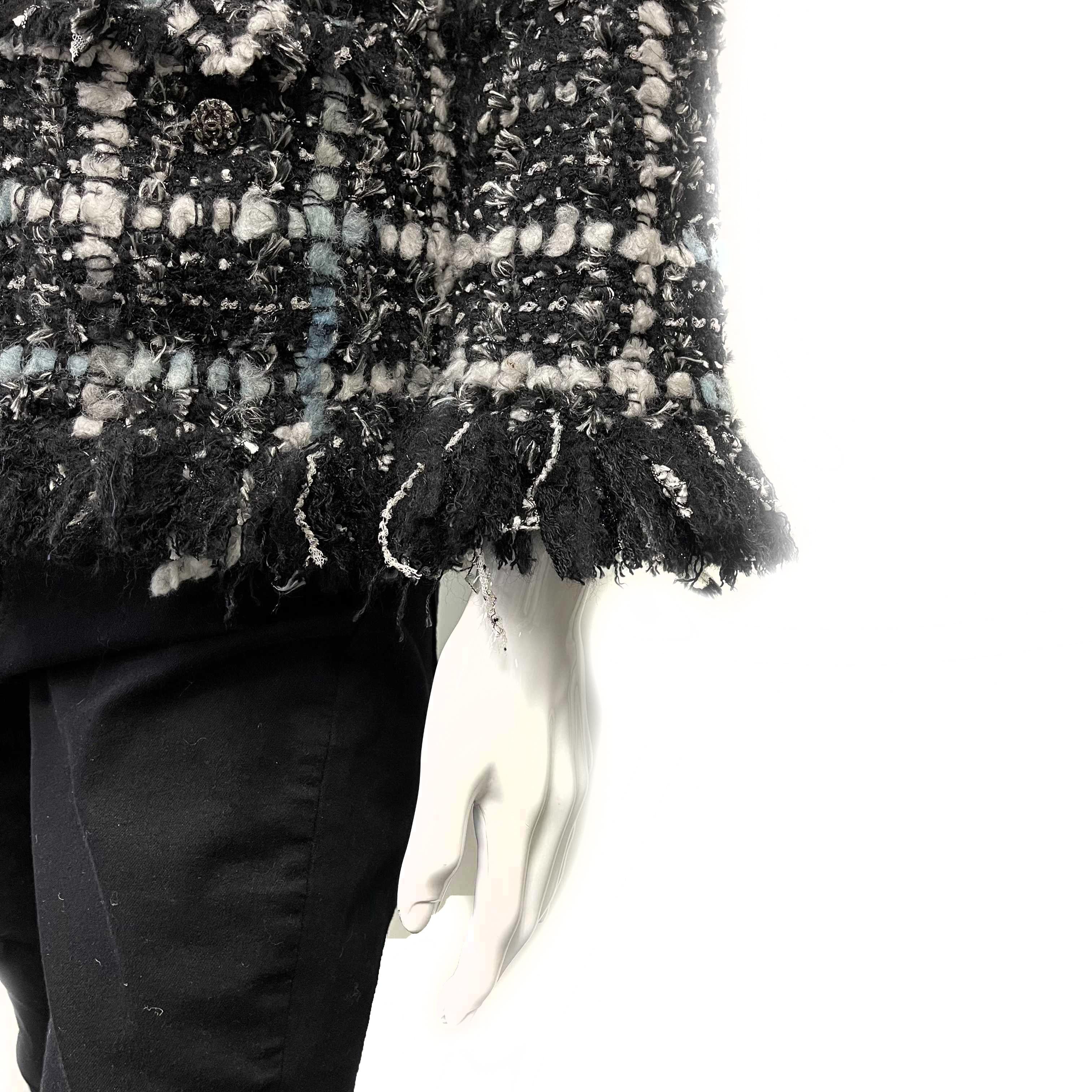 CHANEL - Vintage Frayed Tweed Collarless Blazer - CC Buttons 40 US 8 8