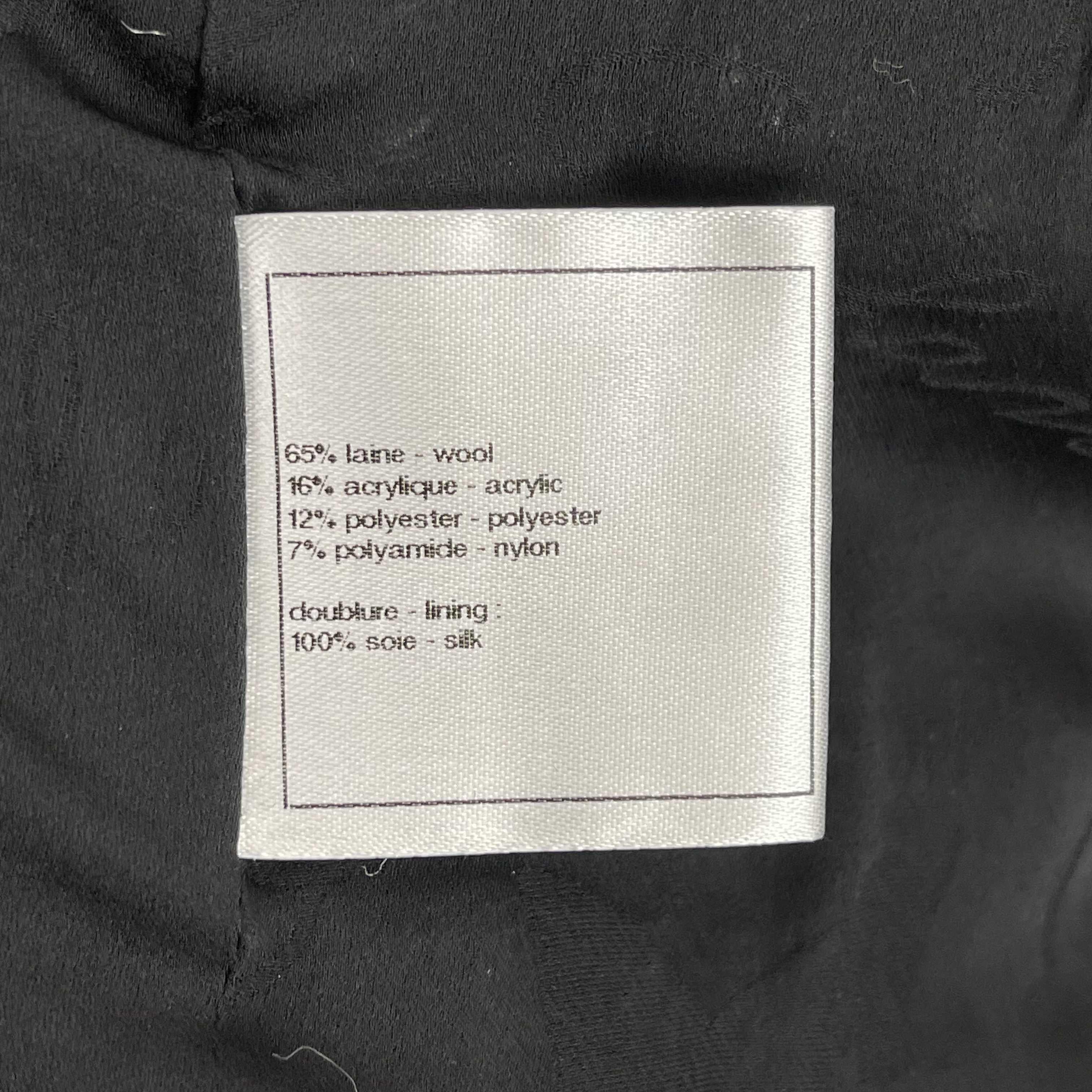 CHANEL - Vintage Frayed Tweed Collarless Blazer - CC Buttons 40 US 8 10