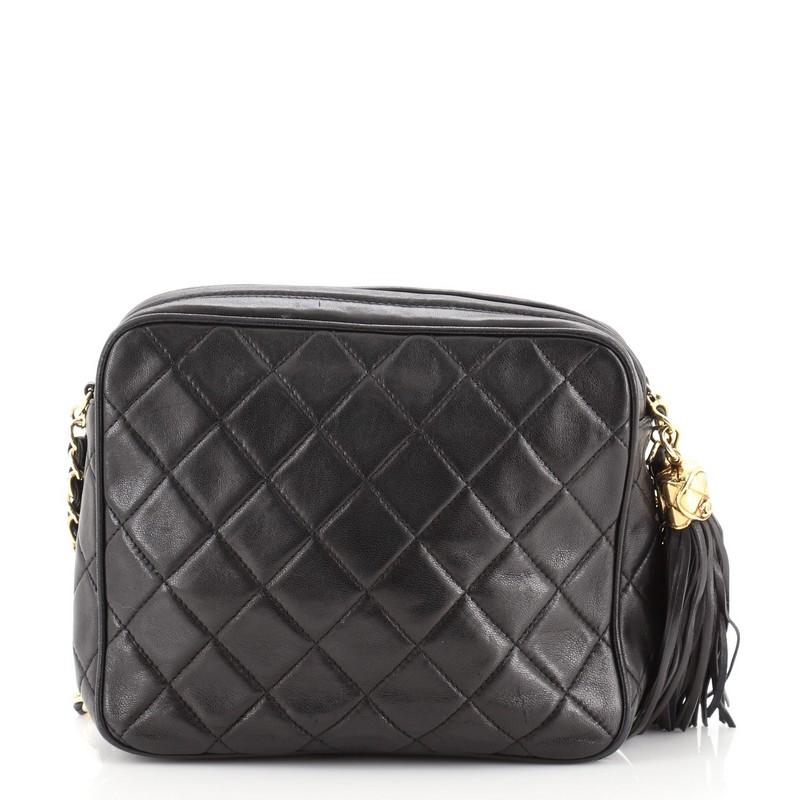 Chanel Vintage Front Pocket Kameratasche aus gestepptem Lammfell Klein (Schwarz)