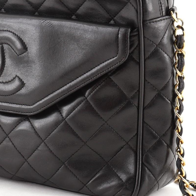 Chanel Vintage Front Pocket Kameratasche gesteppt Leder groß 3