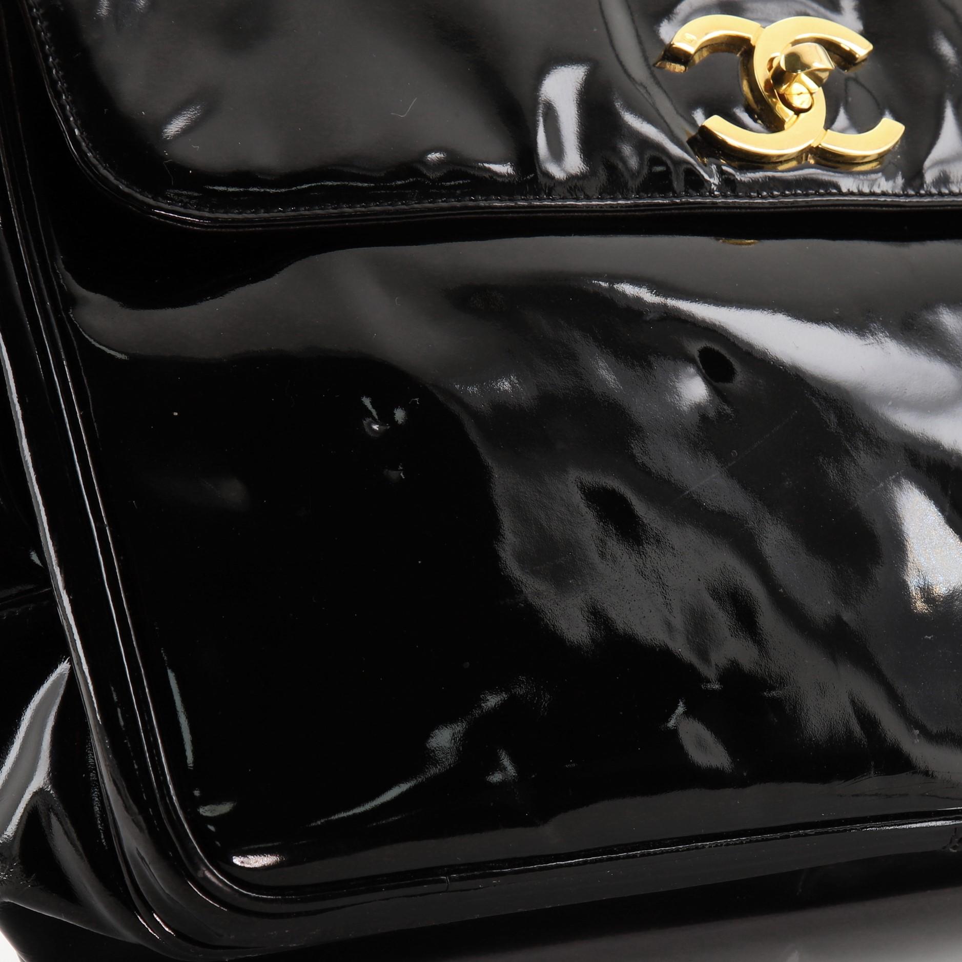 Chanel Vintage Front Pocket Kette Tote Lackleder in Schwarz 2