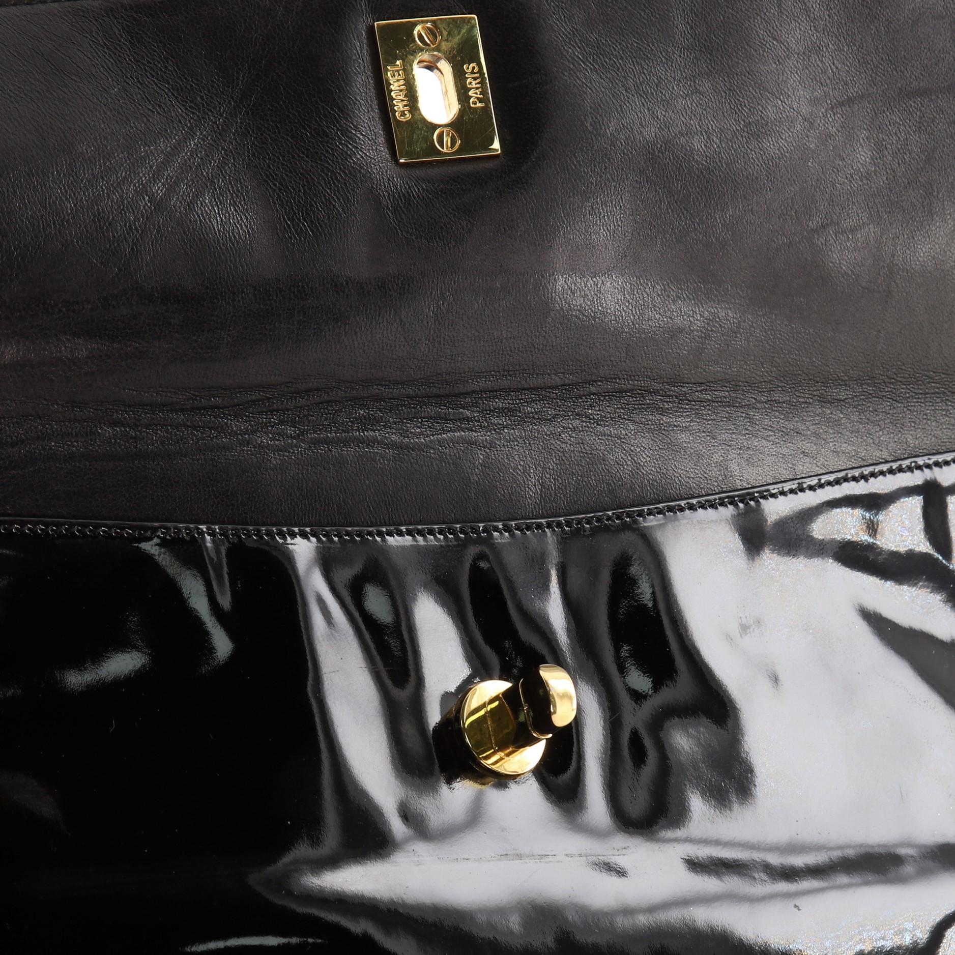 Chanel Vintage Front Pocket Kette Tote Lackleder in Schwarz 4
