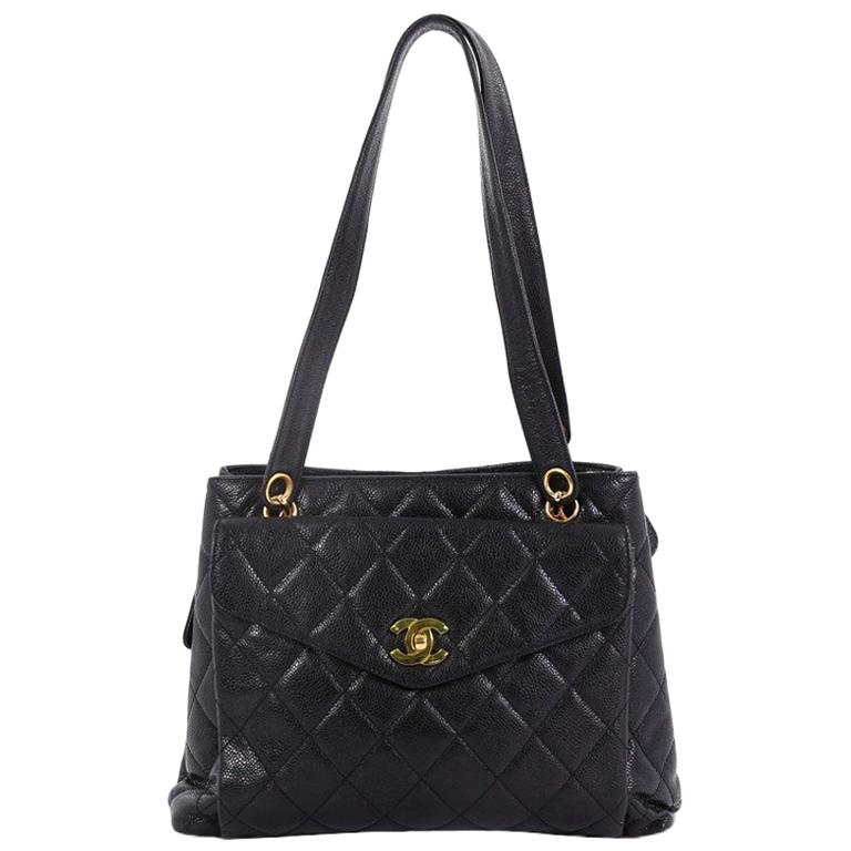 quilted tote bag with pockets