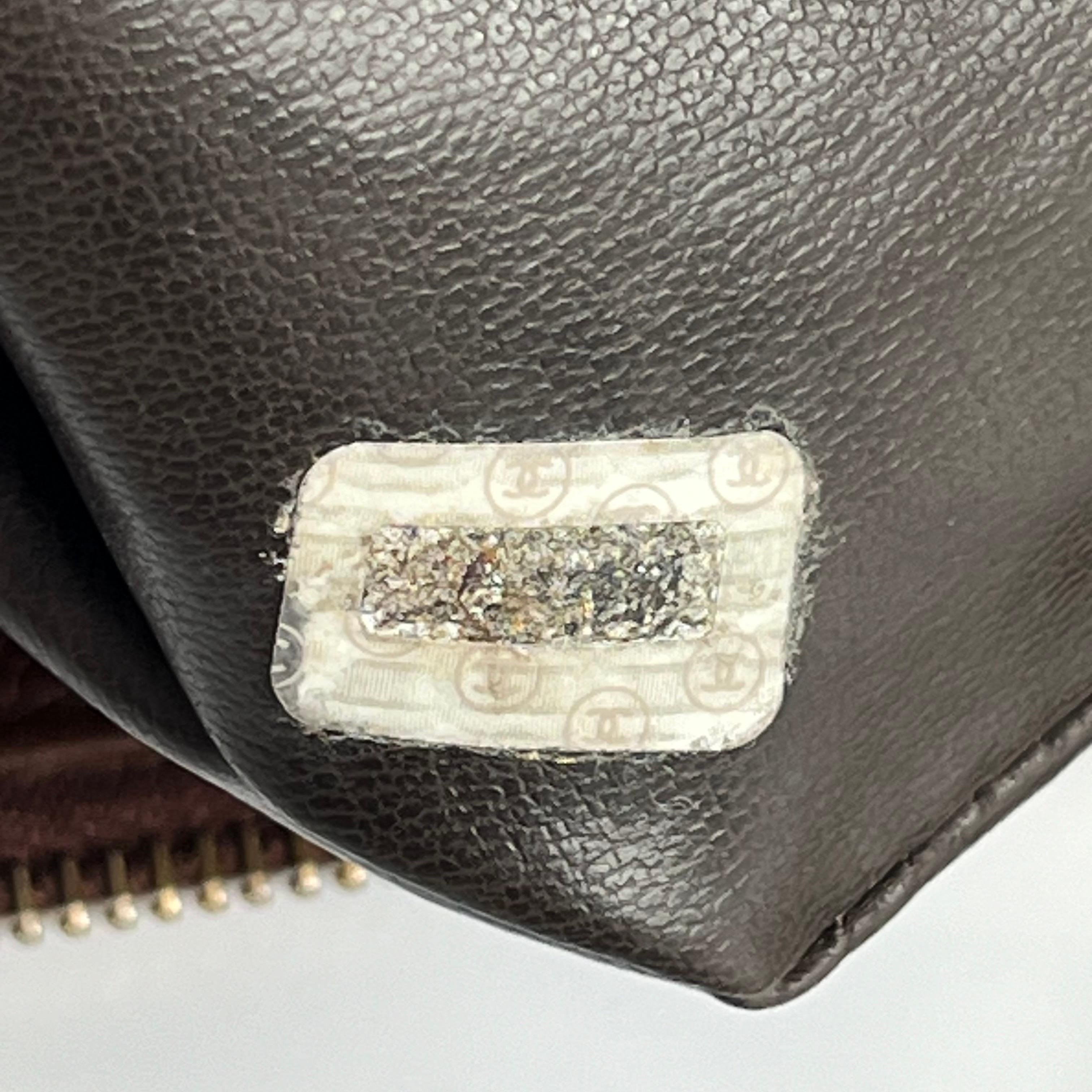 Chanel Vintage Front Pocket Tote Chocolate Brown Caviar Leather Double Gold Leat For Sale 13