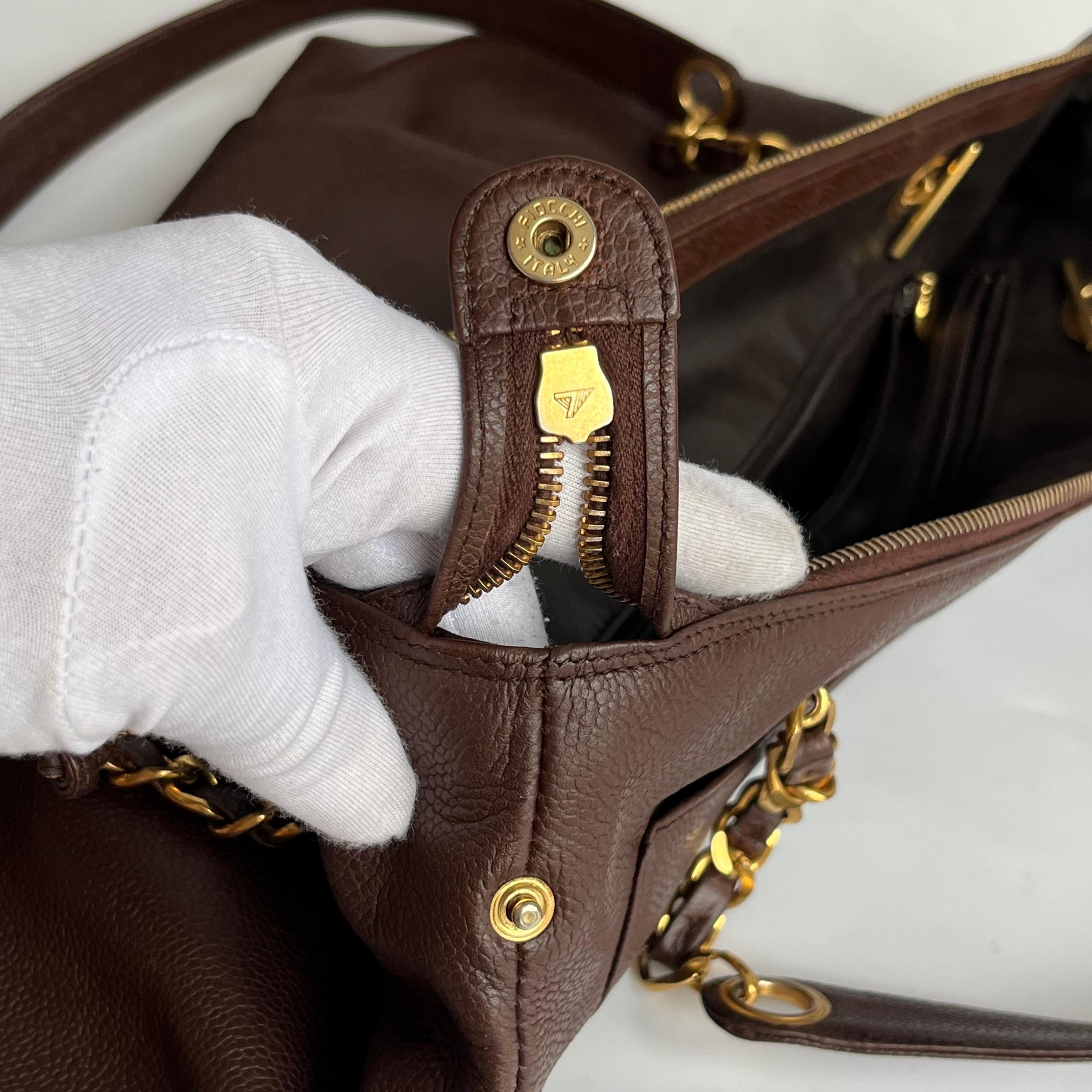 Chanel Vintage Front Pocket Tote Chocolate Brown Caviar Leather Double Gold Leat For Sale 14