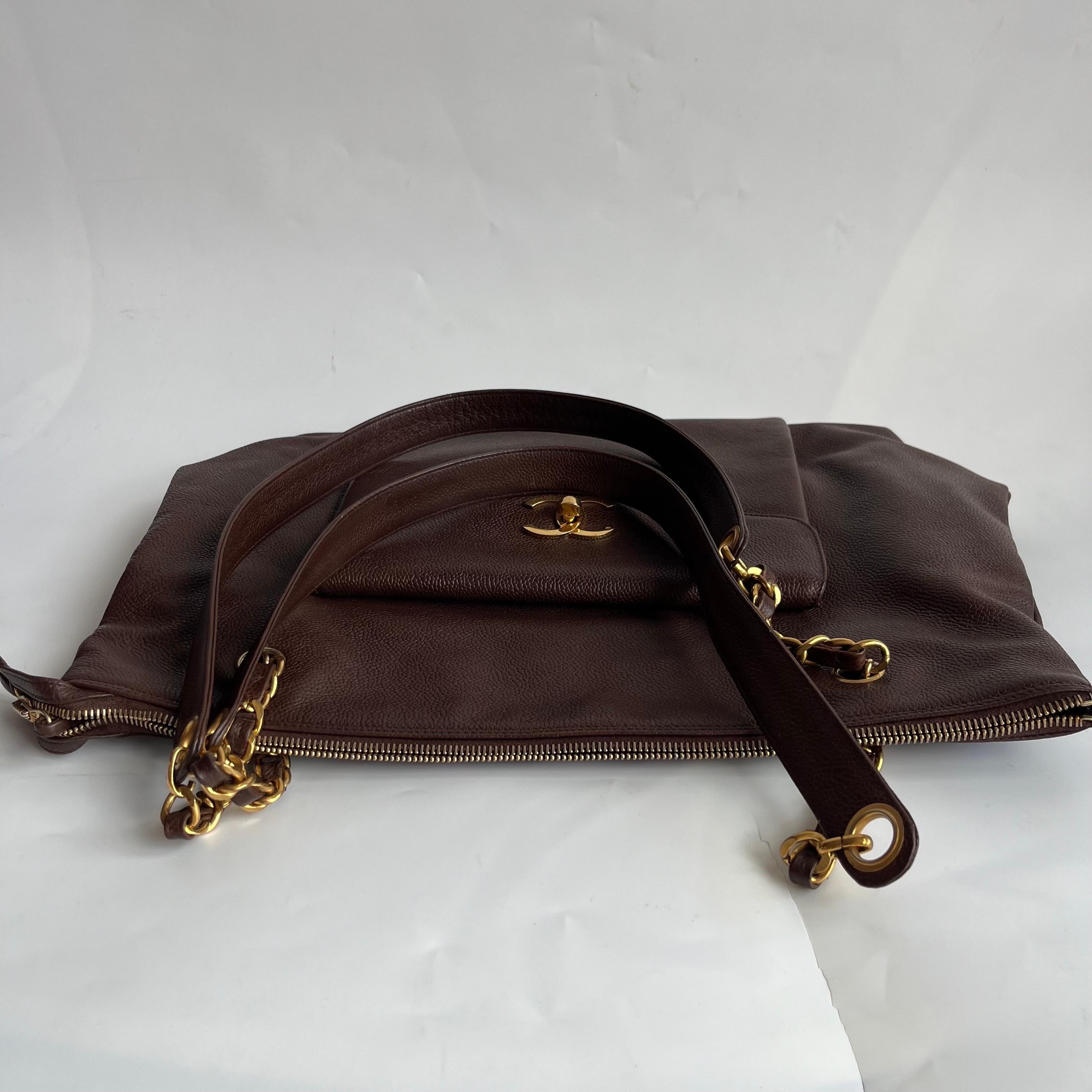 Chanel Vintage Front Pocket Tote Chocolate Brown Caviar Leather Double Gold Leat For Sale 1
