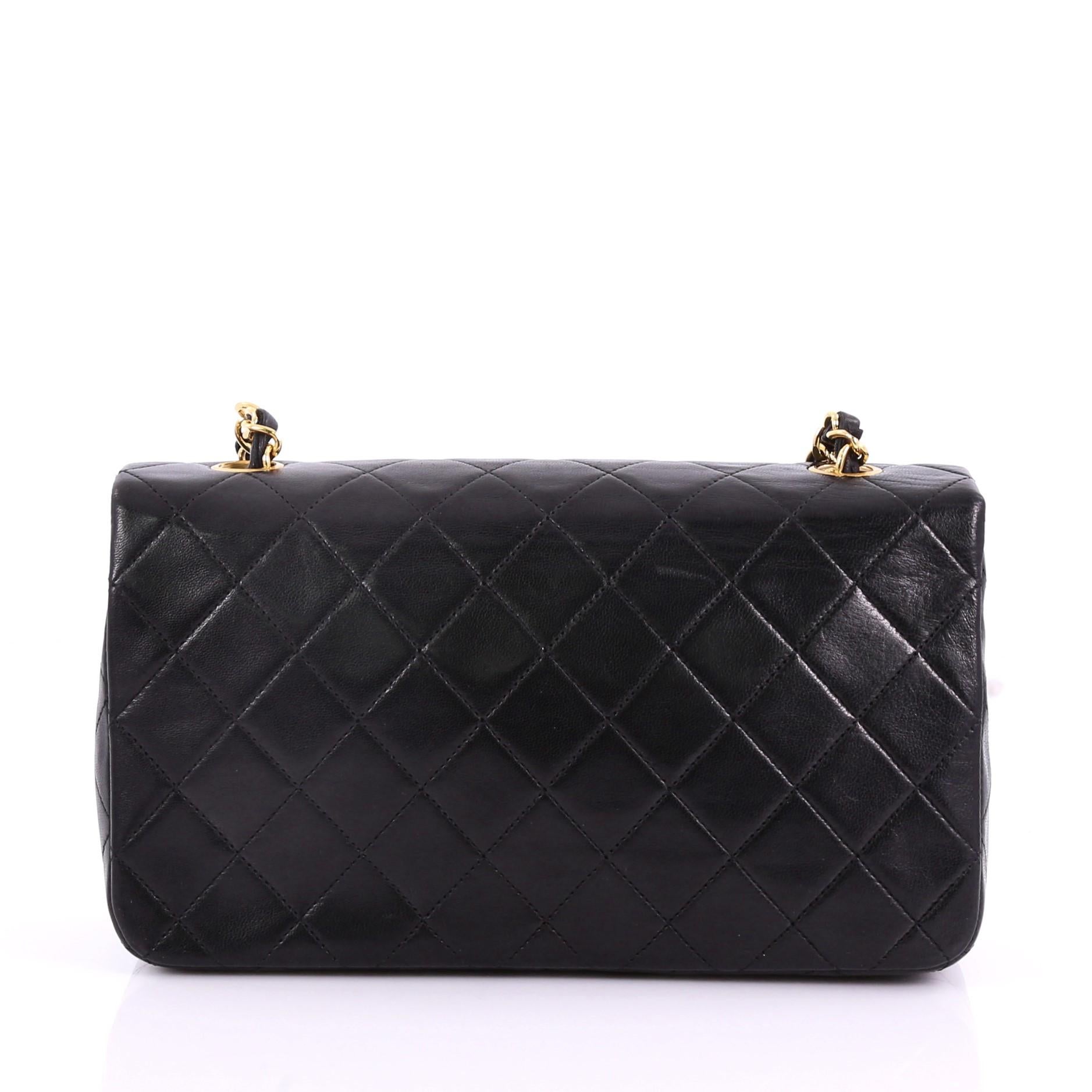 Chanel Vintage Full Flap Bag Quilted Lambskin Small für Damen oder Herren