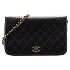 Chanel Vintage Tasche mit voller Klappe aus gestepptem Lammfell