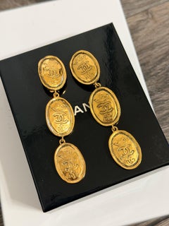 CHANEL Vintage Gold CC Crown Oval Drop Clip On Earrings