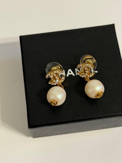 CHANEL Vintage Gold CC Crystal and Ivory Pearl Drop Earrings
