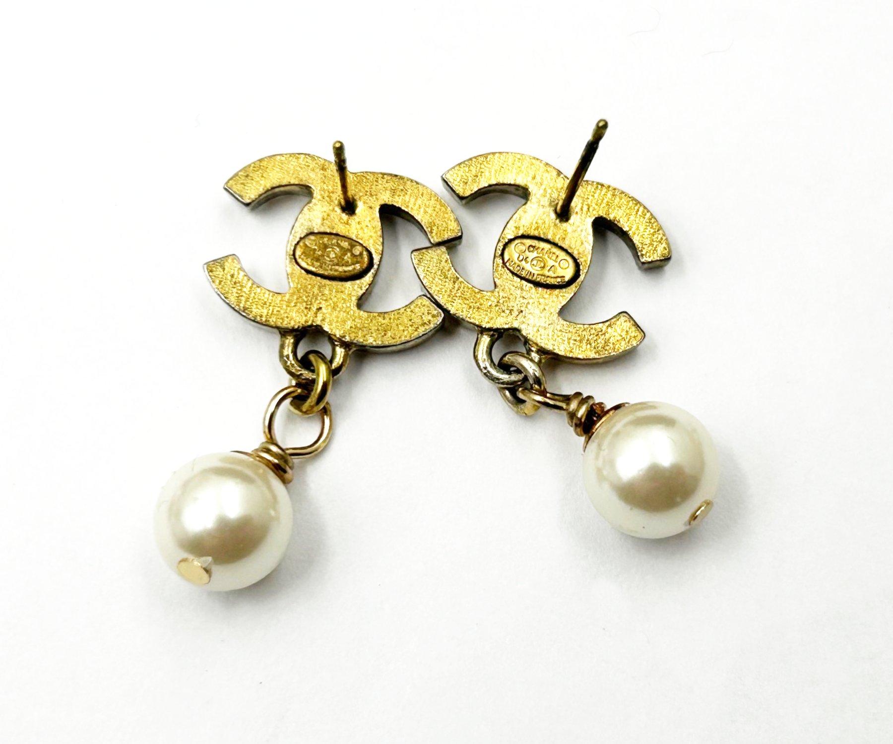 Women's Chanel Vintage Gold CC Crystal Pearl Dangle Piercing Earrings  For Sale
