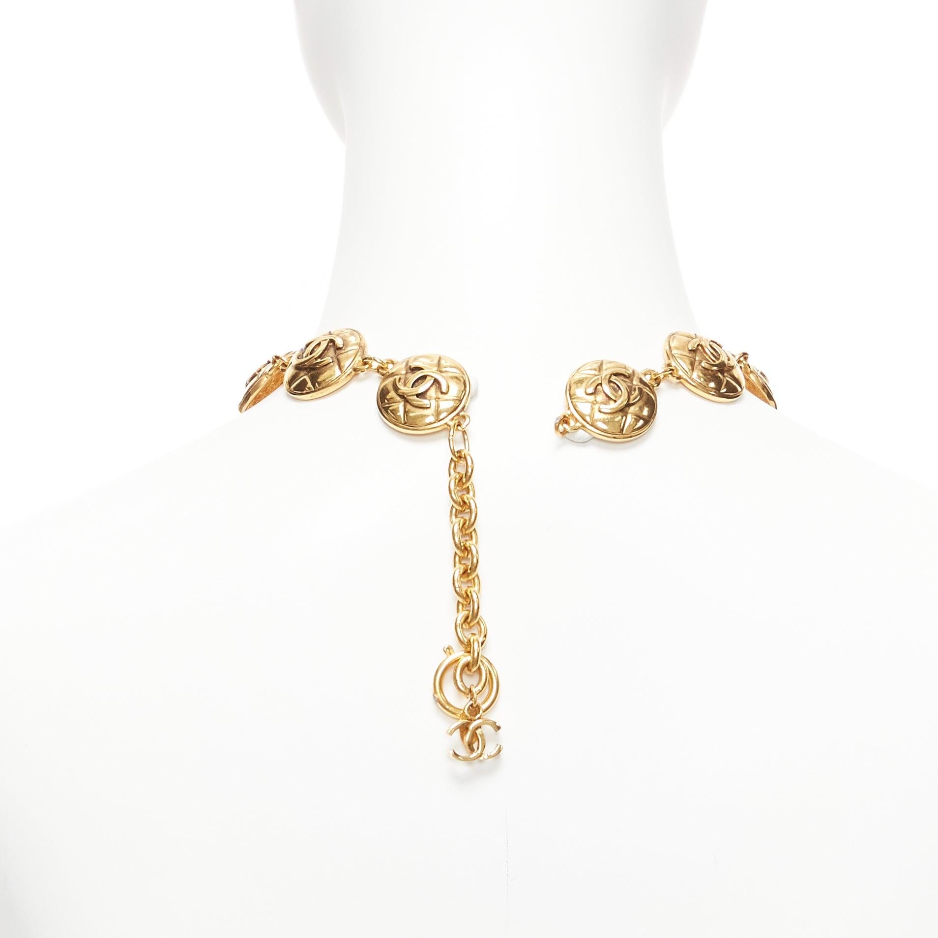 CHANEL Vintage gold CC diamond matelasse coin charm choker necklace In Good Condition For Sale In Hong Kong, NT
