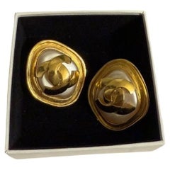 CHANEL Vintage Gold CC Faux Pearl Clip On Earrings