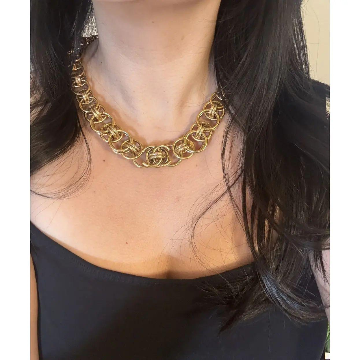 Chanel Vintage Oro Logo CC Catena A Link Collare Dichiarazione Collana in vendita 6