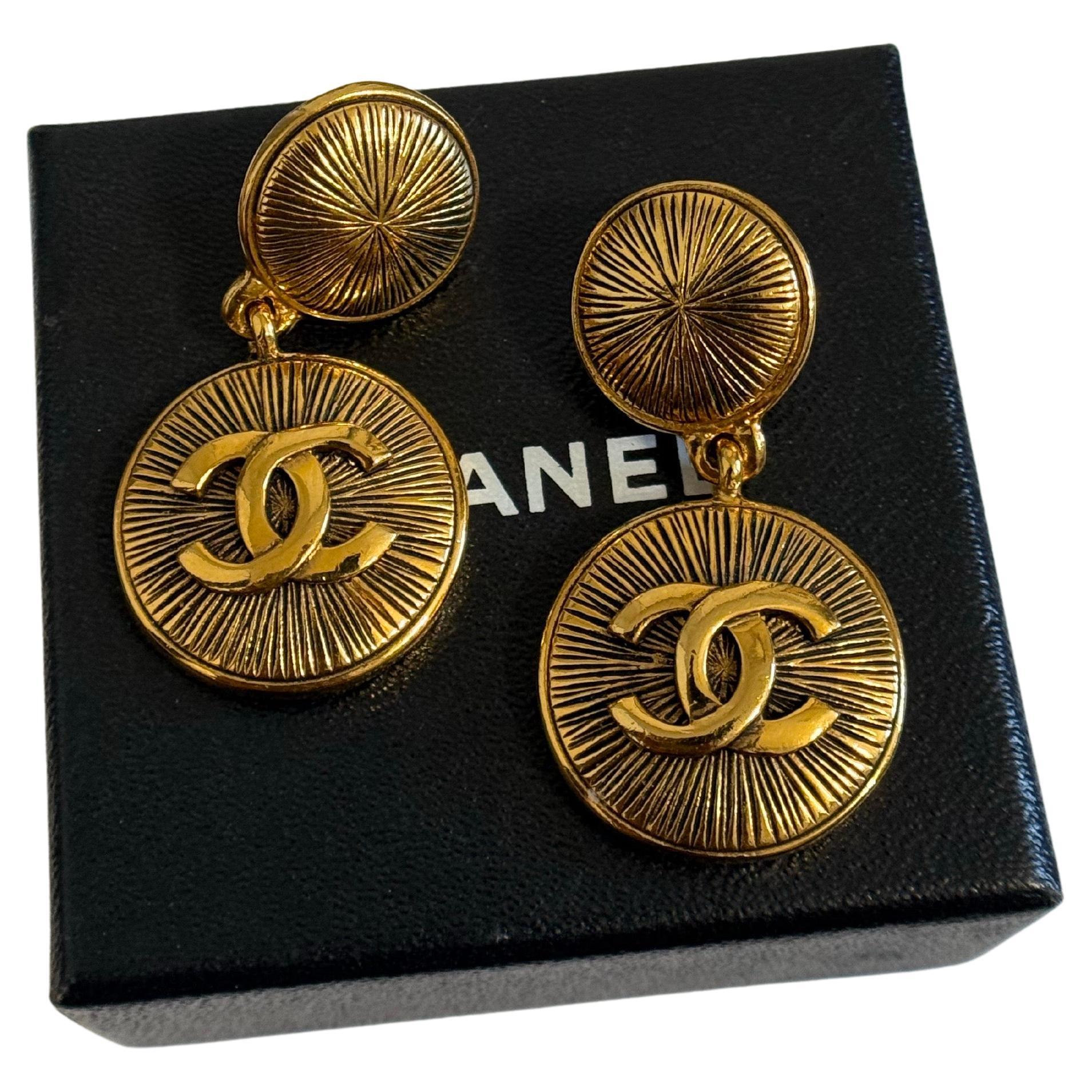 CHANEL Vintage Gold CC Logo Medallion Drop Earrings