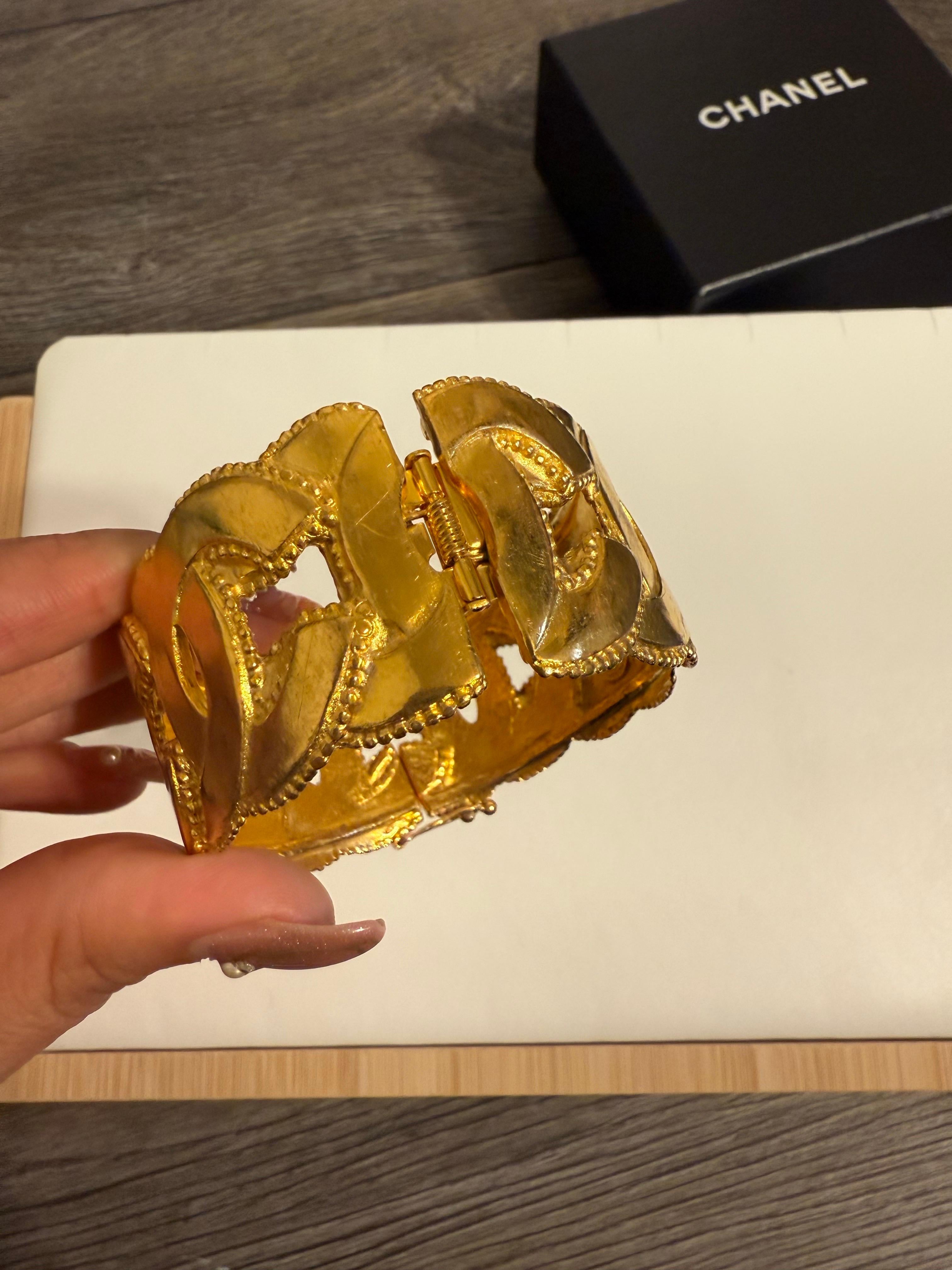 CHANEL Vintage Gold CC Logos Statement Bracelet, 1996 For Sale 1