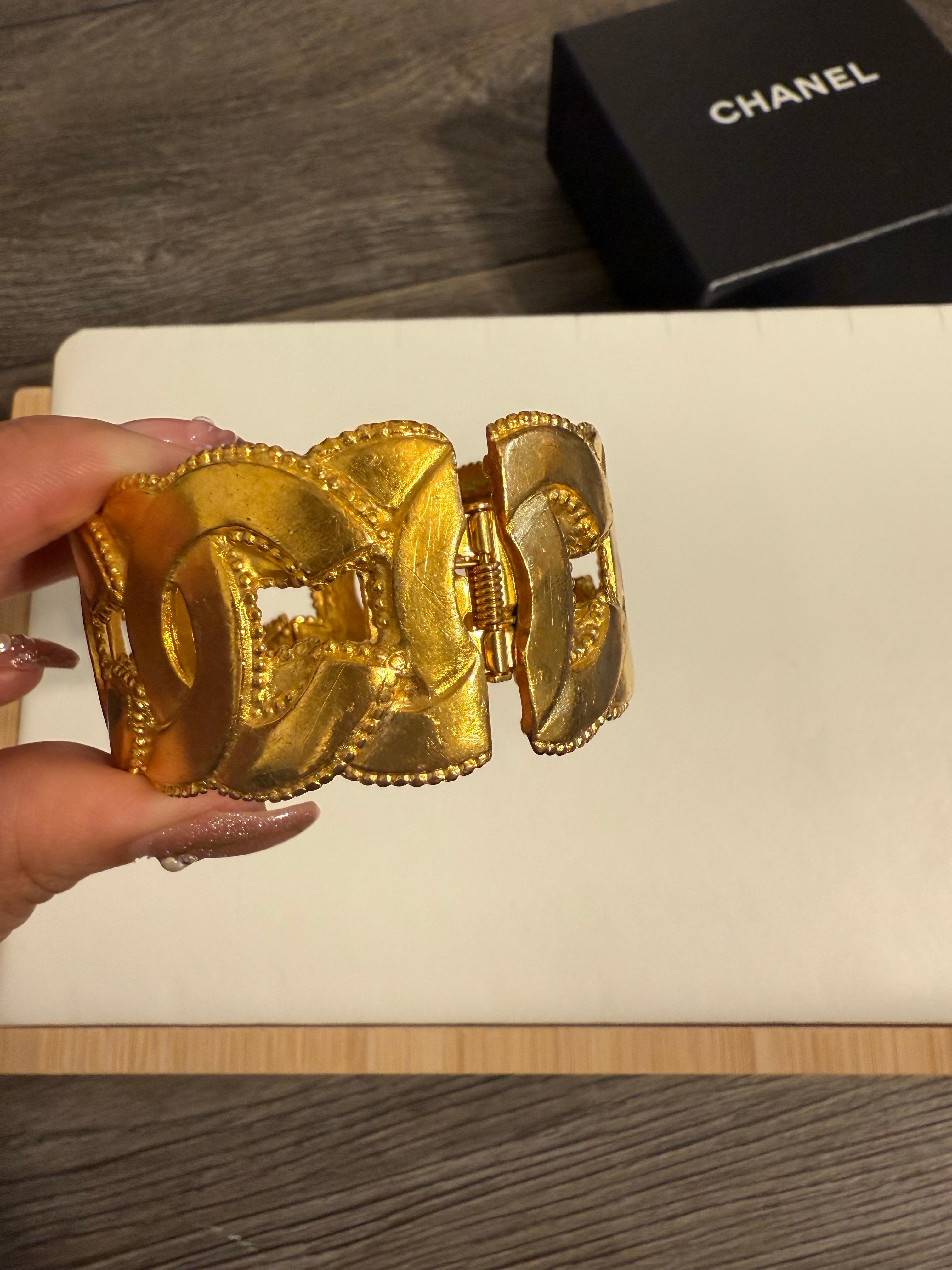CHANEL Vintage Gold CC Logos Statement Bracelet, 1996 For Sale 2