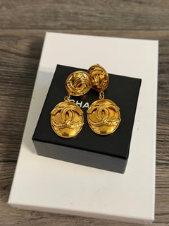 CHANEL Vintage Gold CC Medallion Drop Clip On Earrings