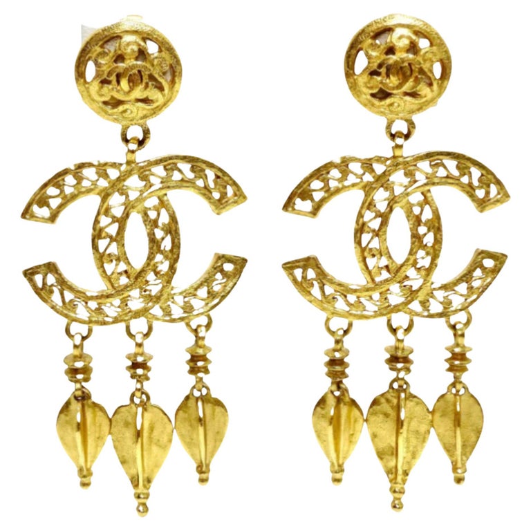 Chanel Vintage Gold CC Ornate Dangle Clip On Earrings (1995)