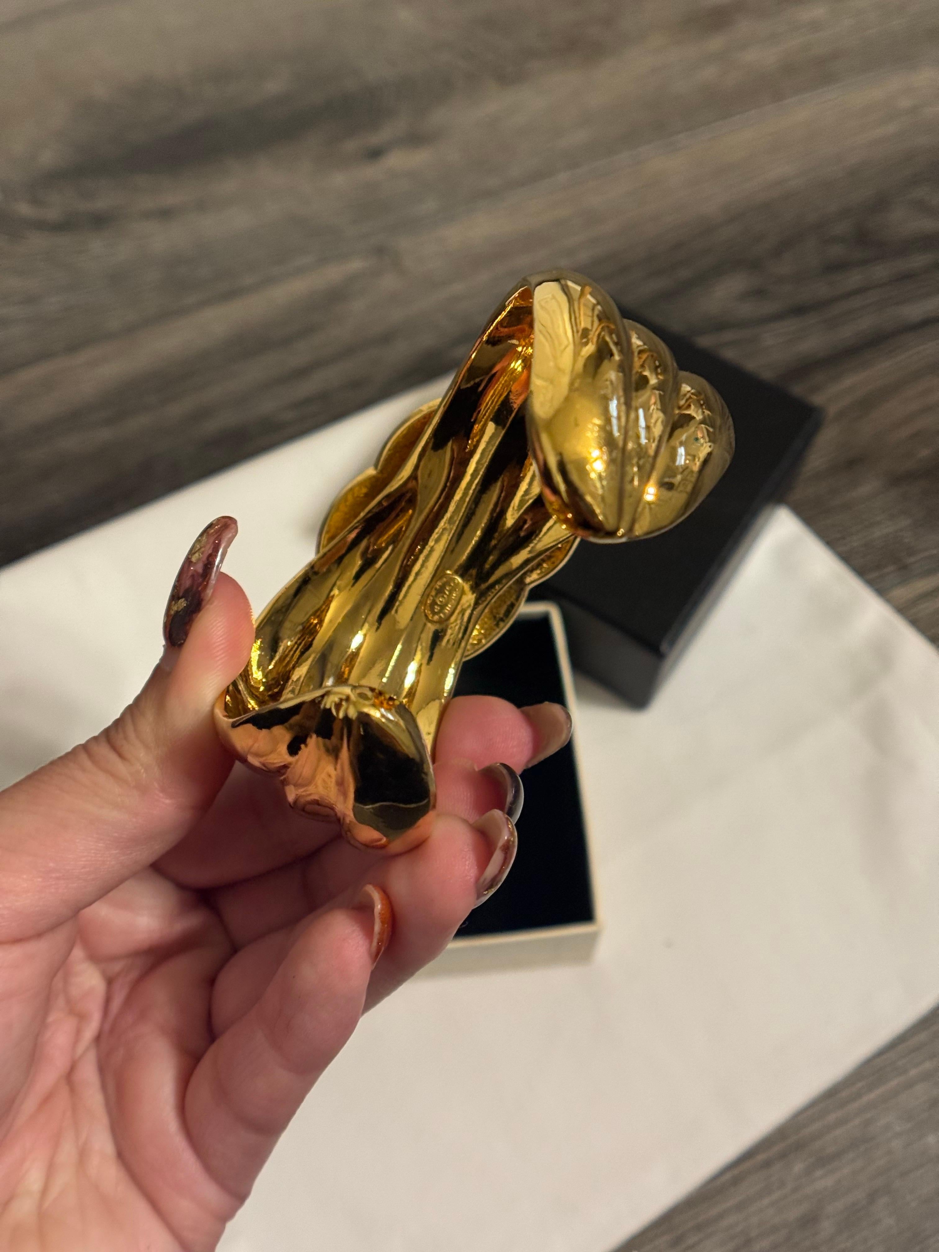 CHANEL Vintage Gold CC Statement Manschettenarmband, 1997 im Angebot 6