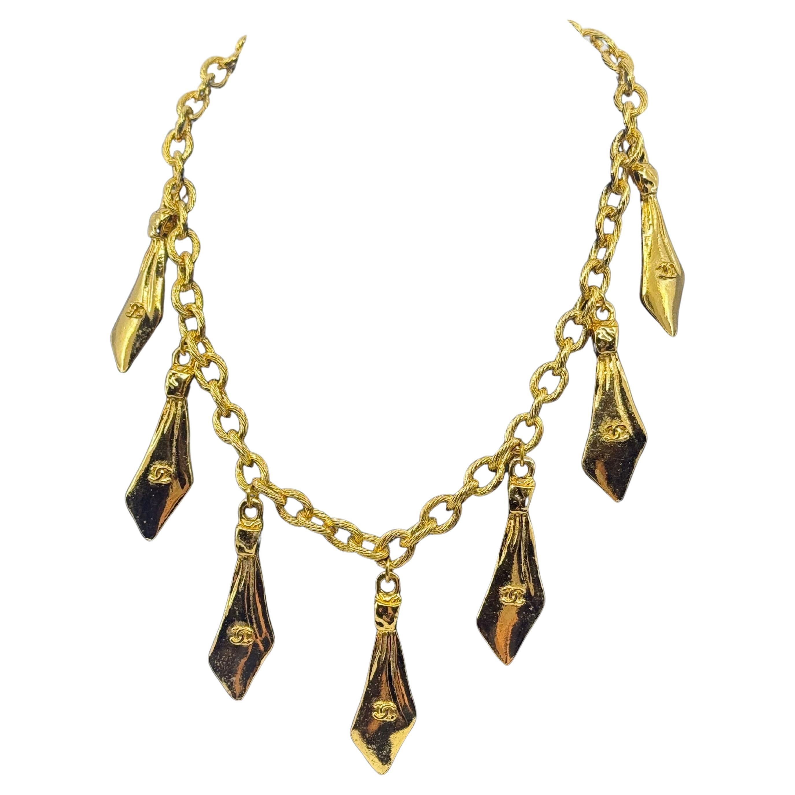 Chanel Vintage Gold CC Tie Charm Dangle Collar Necklace For Sale