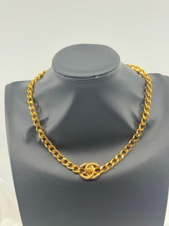 Chanel Vintage Gold CC Turn Lock Kette Choker Halskette