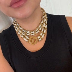 CHANEL Cinturón de cadena de cuero blanco CC oro vintage