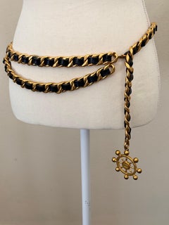 CHANEL Vintage Gold Chain Belt with Black Leather and CC Nautical Wheel Charm