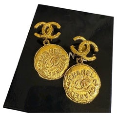 Chanel Vintage Gold Coin CC Large Dangle Clip On Earrings