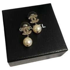 CHANEL‎ Vintage Gold Crystal CC Pearl Dangle Earrings