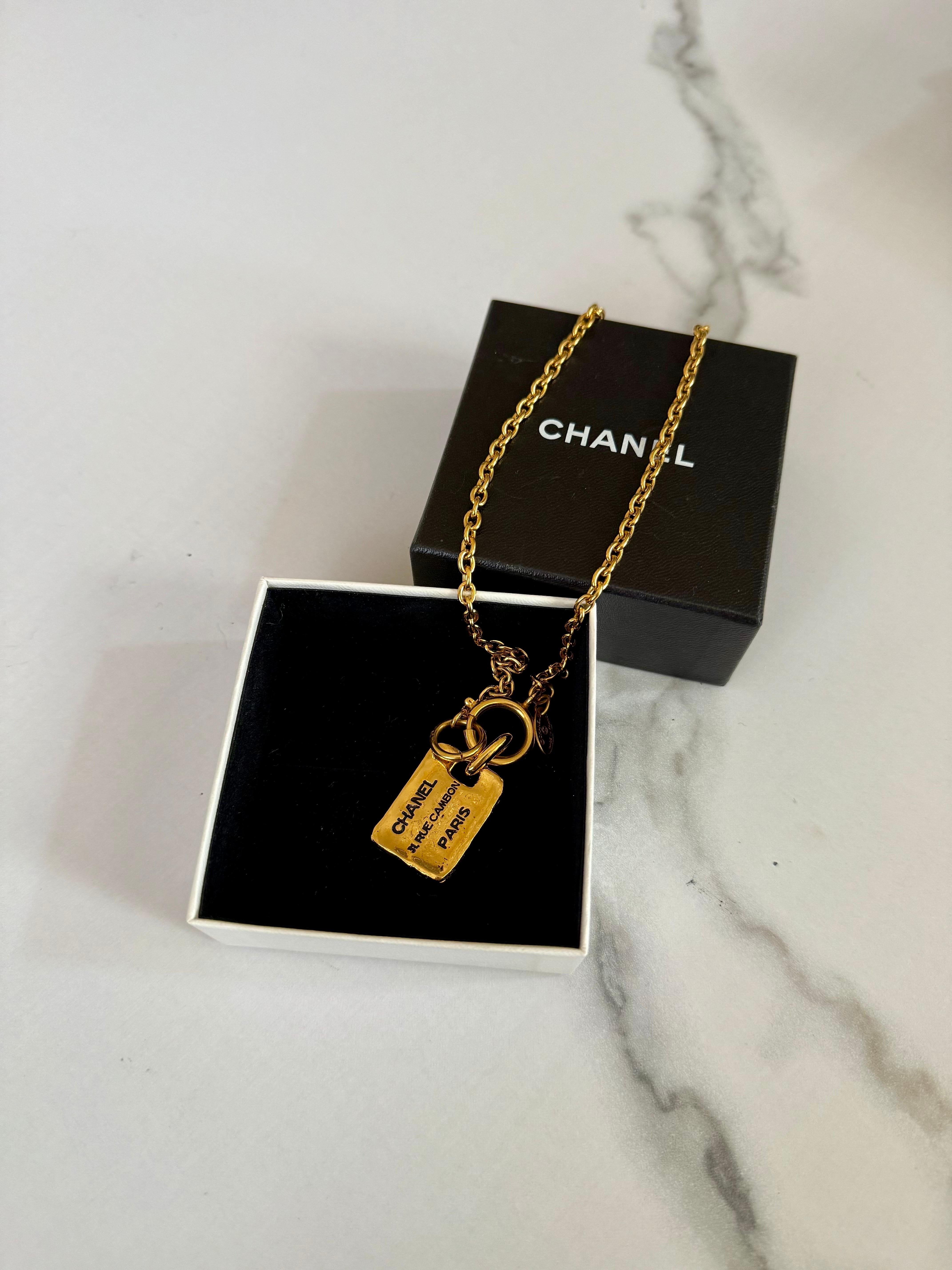CHANEL Vintage Gold Dog Tag Rue Cambon Collar Necklace For Sale 4