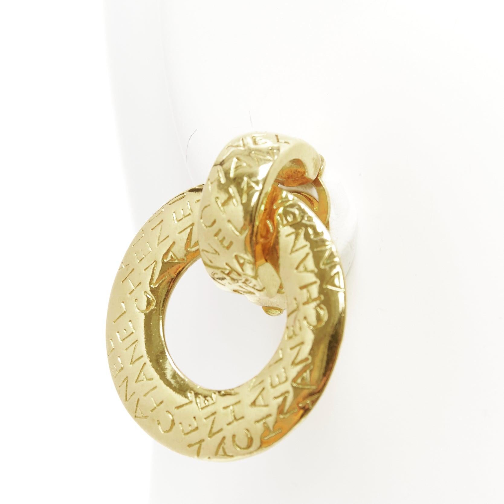 CHANEL Vintage gold etched CC logo monogram drop ring oversized clip on earrings In Excellent Condition For Sale In Hong Kong, NT