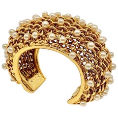 CHANEL Vintage Gold Grill Cuff