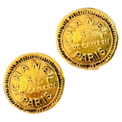 Chanel Vintage Gold Iconic 31 Rue Cambon Paris Round Button Relief Earrings