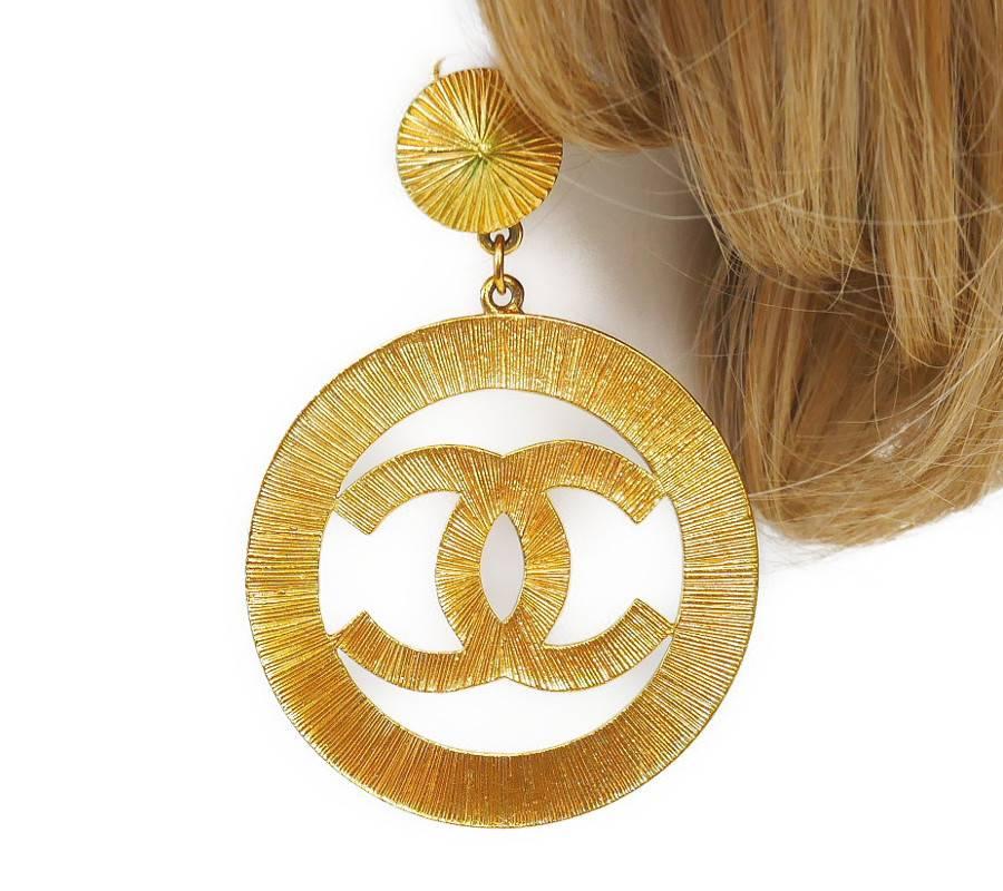 Chanel Vintage Gold Jumbo Dangling Earrings  6