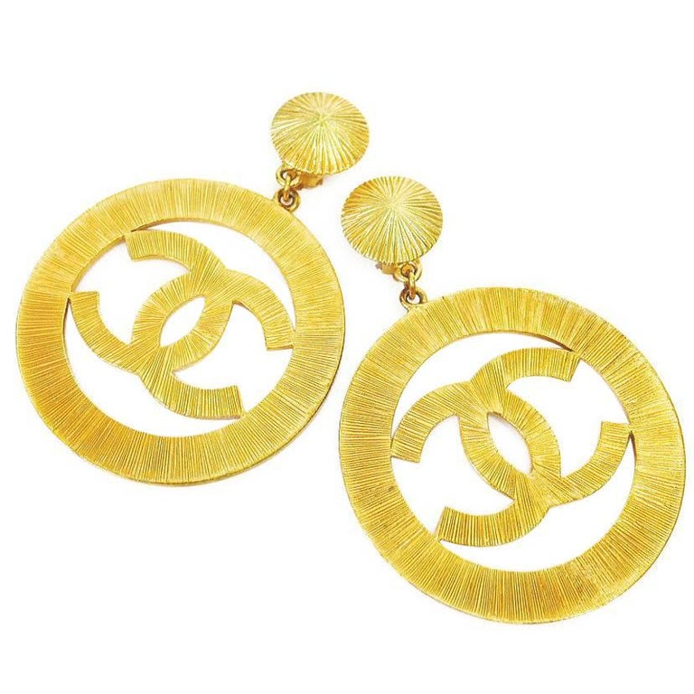 Chanel Vintage Gold Jumbo Dangling Earrings at 1stDibs