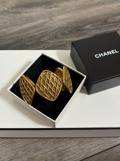 Chanel Vintage Gold Lattice Woven Medallion Cuff Bracelet