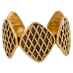 Chanel Vintage Pulsera Medallón Tejido Lattice Oro