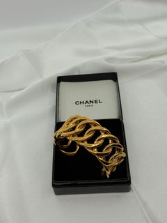 CHANEL Vintage Gold Link Curb Cuff Bracelet
