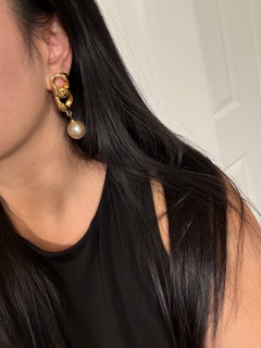 CHANEL Vintage Gold Link Faux Pearl Dangle Earrings