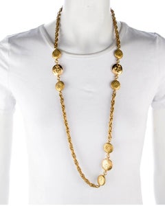 CHANEL Collana vintage in oro Mademoiselle Charm Station