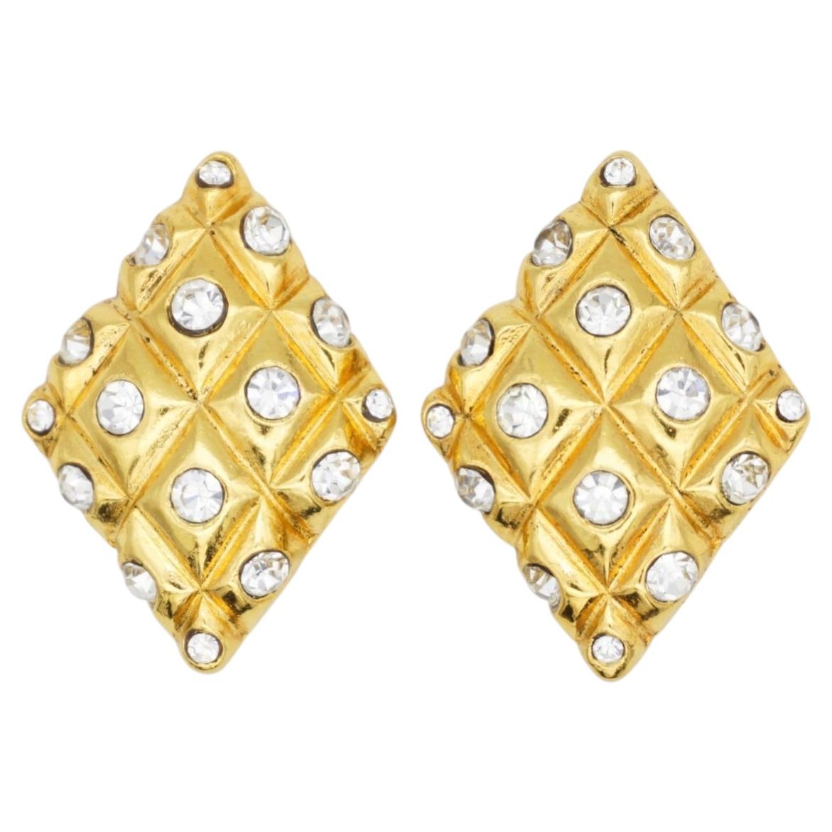 Chanel Vintage Gold Matelassé Diamond Crystals Check Chunky Statement Earrings (boucles d'oreilles de grande taille)
