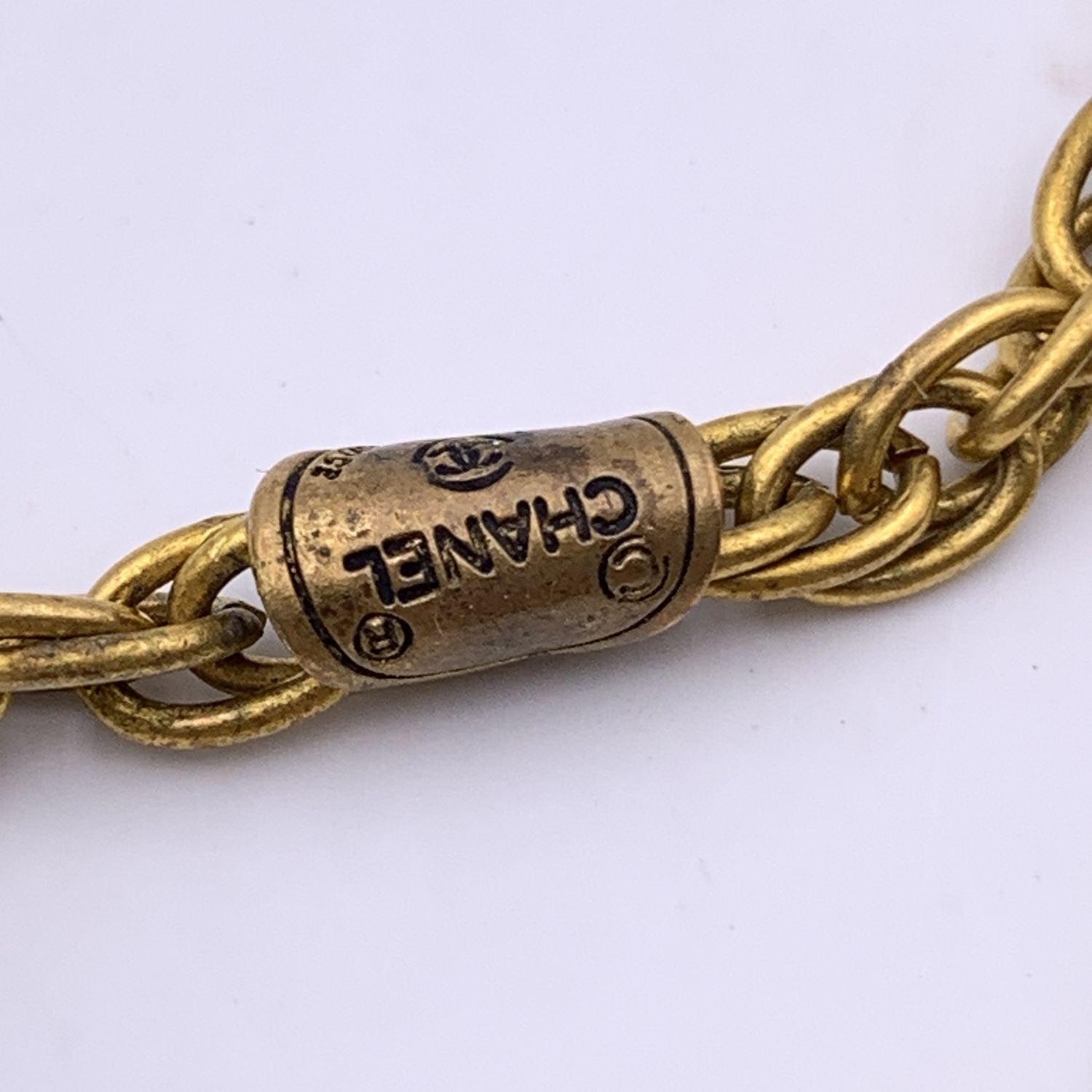 Women's Chanel Vintage Gold Metal 1970s Long Medallion Coin Necklace
